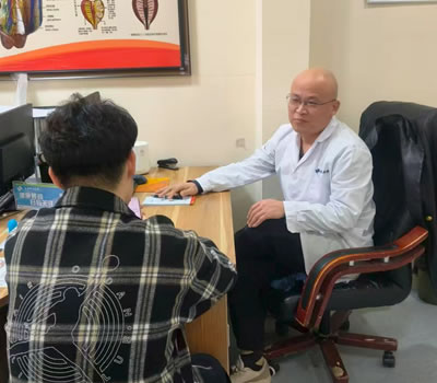 白城市|男科医师高朋磊：守护男性健康，专业男科诊疗